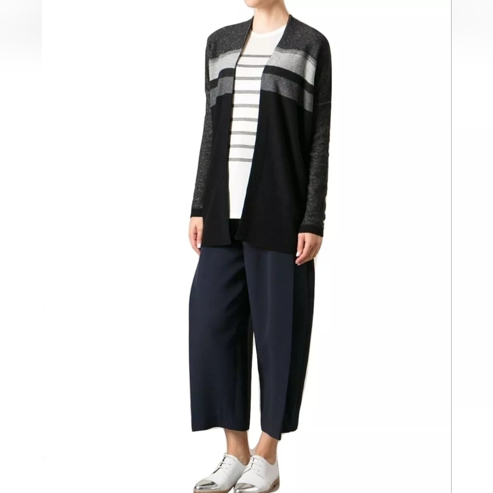 Vince. Wool blended with cashmere oversize cardigan